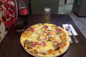 Aurora kebab & pizzeria