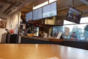 Kotipizza Kotka, Karhula