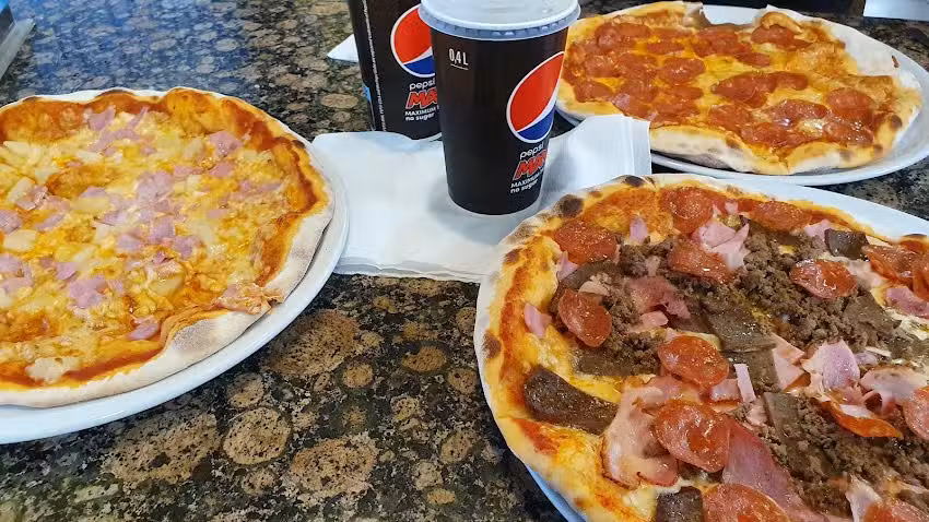 Kotipizza Siilinjärvi, St1 Toivala