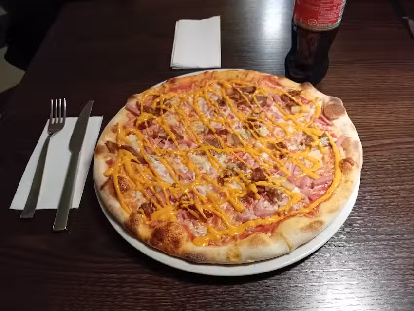 Pizzeria Green House