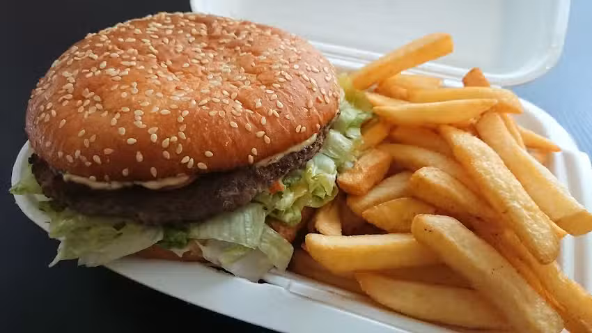 Ravintola Ananas Pizzeria – Kivistö (Best Pizza in Vantaa)