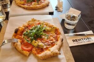 Rehtori Pizzeria & Cafe